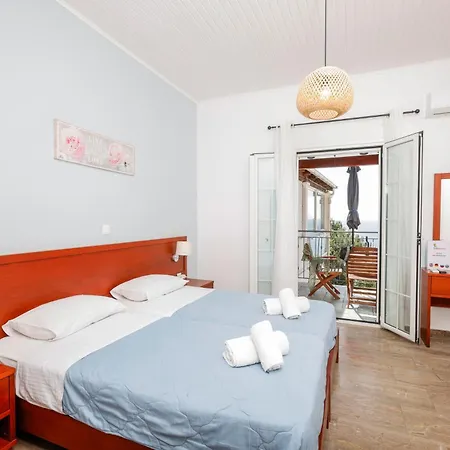 Bella Vista 3* Pelekas