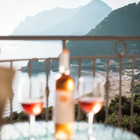 Bella Vista 3* 펠레카스
