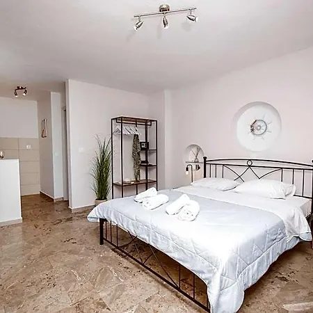 Aparthotel Bella Vista