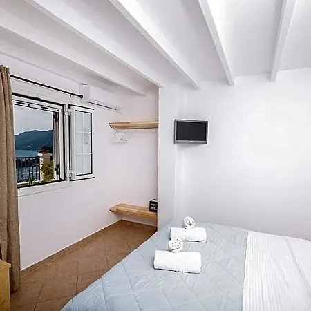 Bella Vista