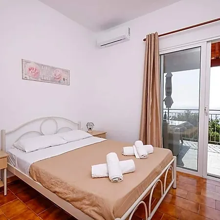 Bella Vista Aparthotel Pelekas
