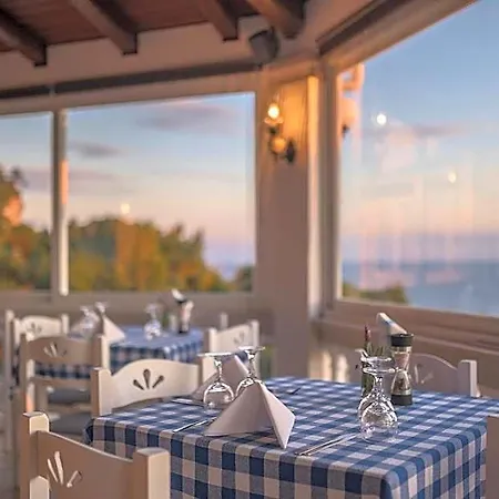 Bella Vista Ξενοδοχείο με διαμερίσματα Πέλεκας