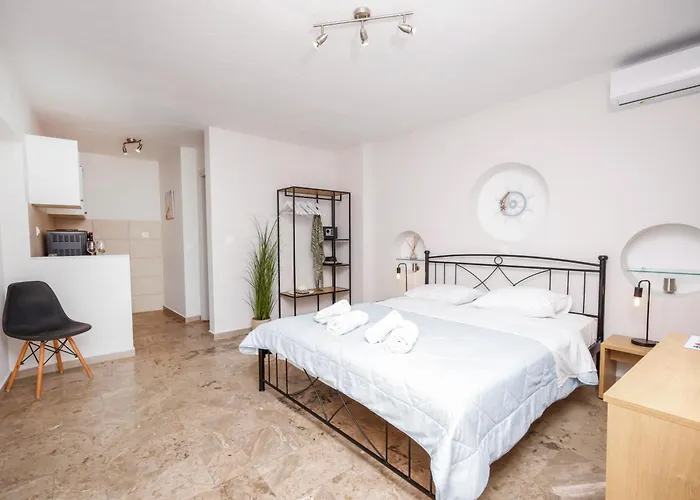 Bella Vista Lejlighedshotel Pelekas